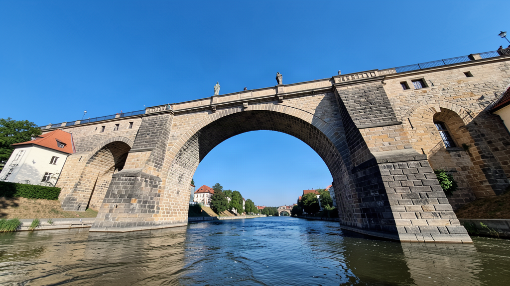 Friedensbrücke Syratalviadukt stone arch over the Syratal in Plauen
